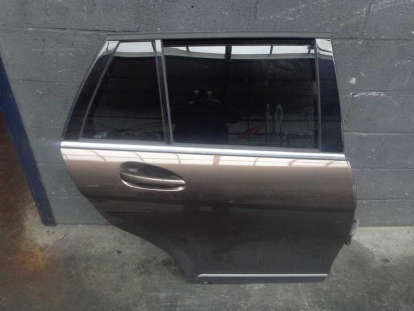 PORTE ARRIERE DROITE MERCEDES CLASSE C BREAK W204 (S204) 2011-2014 - Vue 1